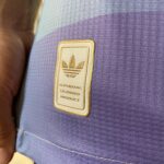 Camisa Arsenal Third Versão Jogador 24/2025 Azul Piscina Adidas - Imagem 13