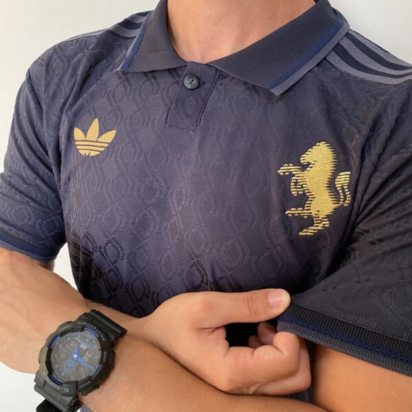 Camisa Juventus Third Versão Jogador 24/2025 Azul Escura Adidas - Imagem 9