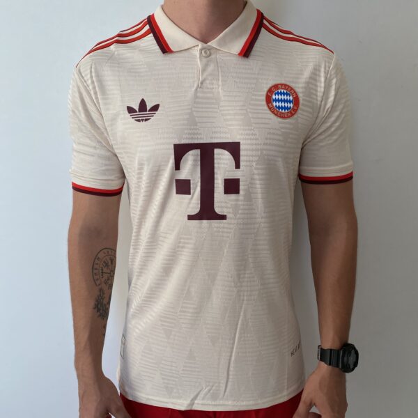 Camisa Bayern Munique Third Versão Jogador 24/2025 Off-White Adidas - Imagem 1