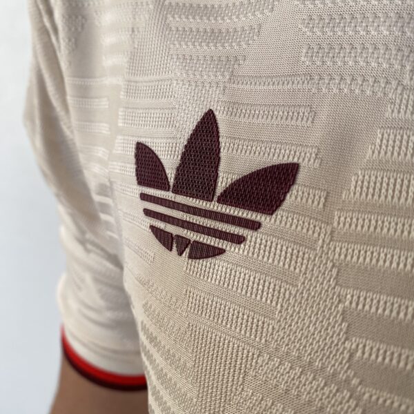 Camisa Bayern Munique Third Versão Jogador 24/2025 Off-White Adidas - Imagem 6