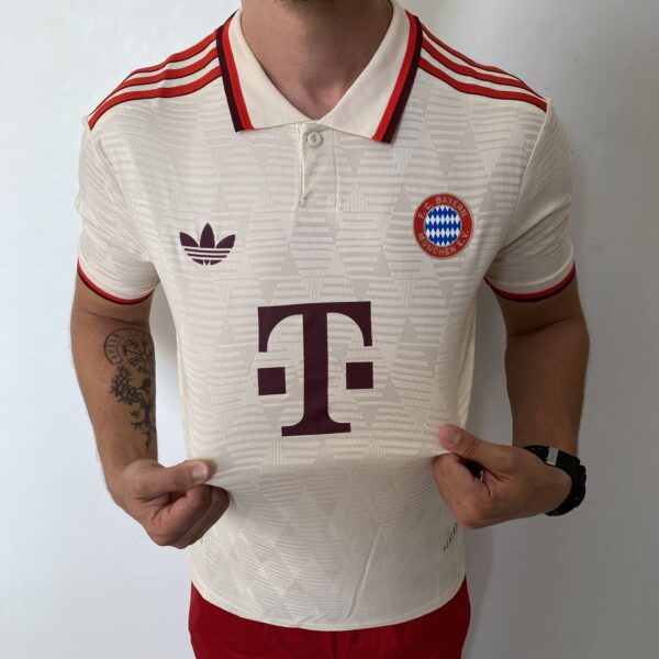 Camisa Bayern Munique Third Versão Jogador 24/2025 Off-White Adidas - Imagem 12