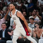 Short Bermuda NBA Basquete USA EUA Seleção Estados Unidos Olimpíadas Paris 2024 Vermelho Nike - Imagem 11