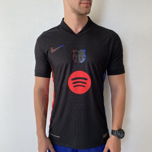 Camisa Barcelona Away Versão Jogador 24/2025 Nike - Imagem 2