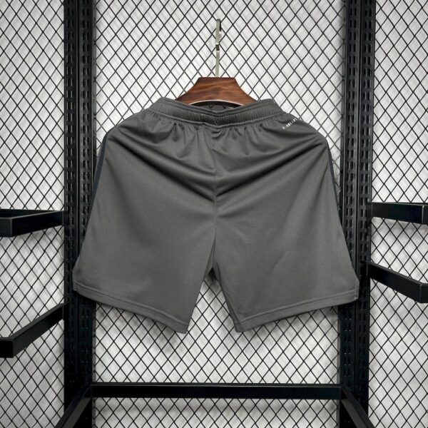 2024-09-13 09.15.30 Calção Real Madrid Third 24/2025 Adidas - Imagem 5