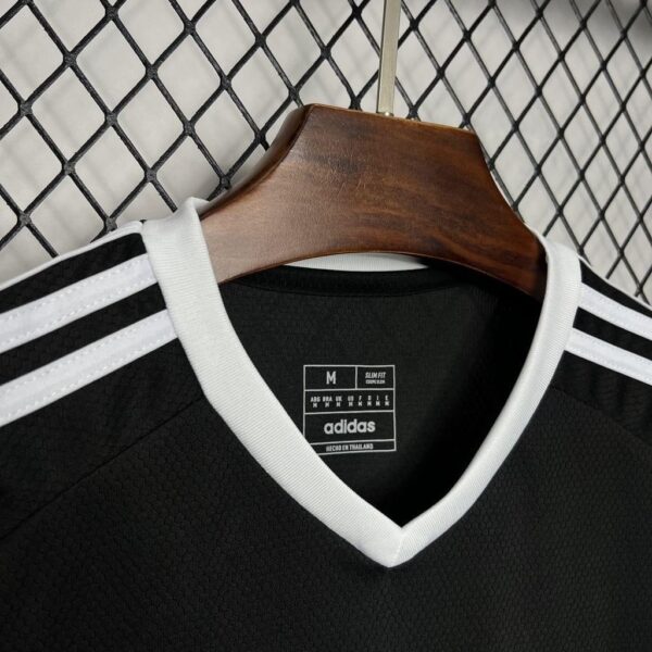 2024-09-13 09.24.24 Camisa Arsenal Versão Torcedor 24/2025 Goleiro Preta Adidas - Imagem 2