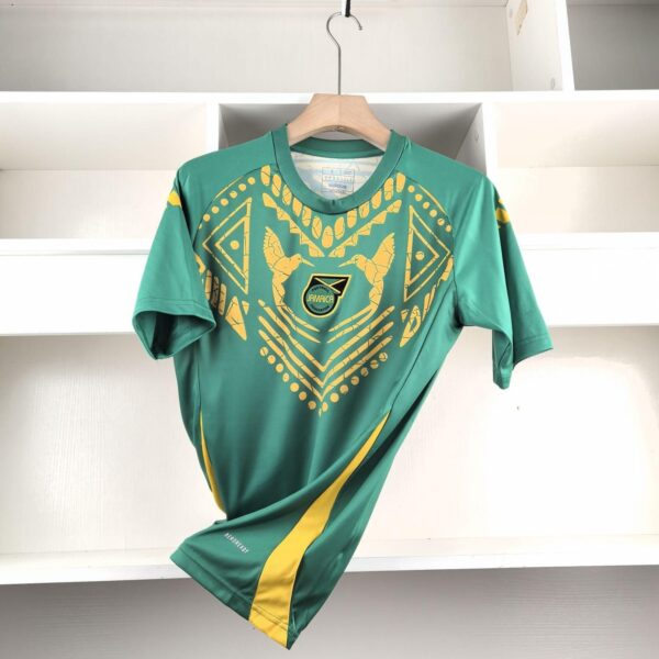 2024-09-13 09.27.06 Camisa Seleção Jamaica Pré-Jogo Versão Torcedor 2024 Adidas - Imagem 2
