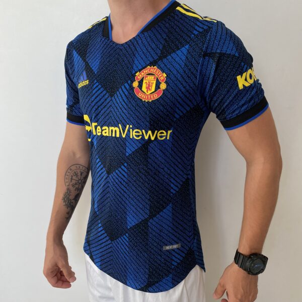 2024-10-29 16.04.51 Camisa Manchester United Third Versão Jogador Cristiano Ronaldo 7 CR7 21/2022 Adidas - Imagem 8