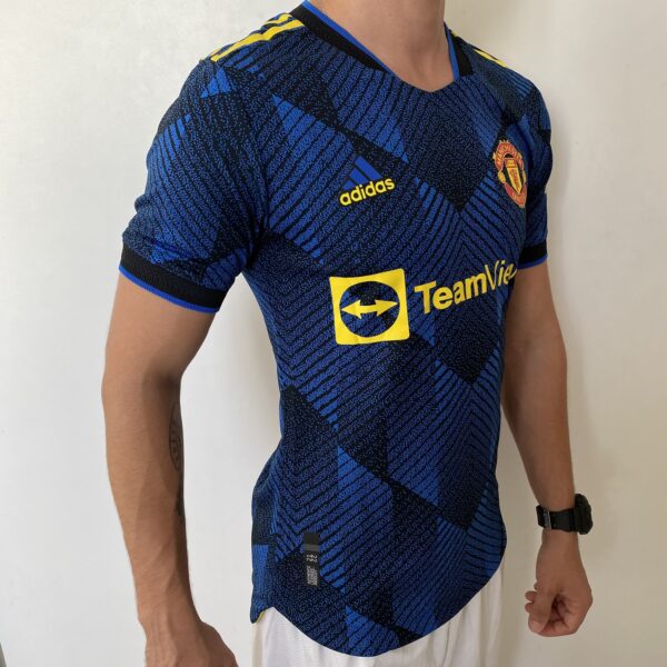 2024-10-29 16.05.22 Camisa Manchester United Third Versão Jogador Cristiano Ronaldo 7 CR7 21/2022 Adidas - Imagem 11