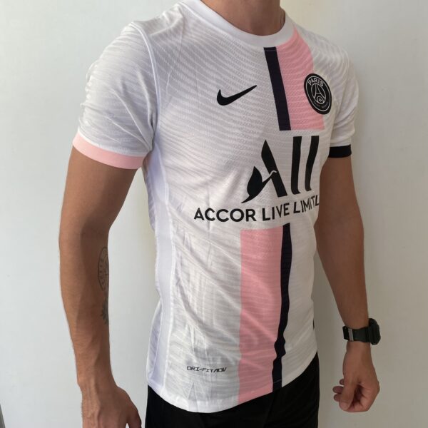 2024-10-29 16.49.45 Camisa Paris Saint-Germain - PSG Away Neymar 10 Versão Jogador 21/2022 Nike - Imagem 8