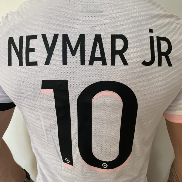 2024-10-29 16.55.21 Camisa Paris Saint-Germain - PSG Away Neymar 10 Versão Jogador 21/2022 Nike - Imagem 12