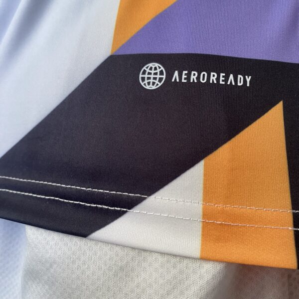 Camisa Real Madrid Pré-Jogo Versão Torcedor 24/2025 Adidas - Imagem 9