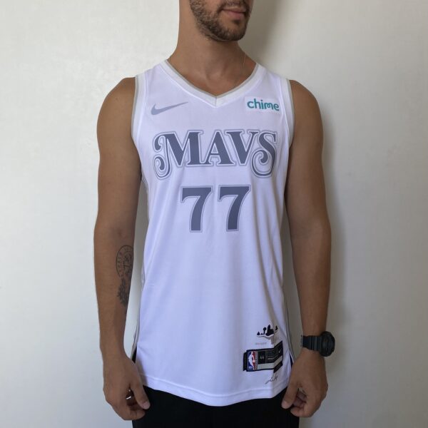 Camiseta Regata Basquete NBA Dallas Mavericks City Edition 2025 Nike - Imagem 2