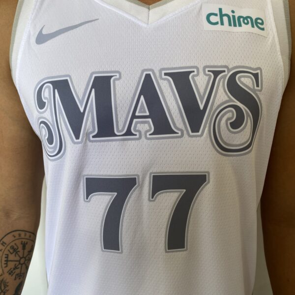 Camiseta Regata Basquete NBA Dallas Mavericks City Edition 2025 Nike - Imagem 6