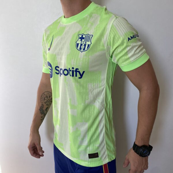 Camisa Barcelona Third Versão Jogador 2025 Nike - Imagem 9