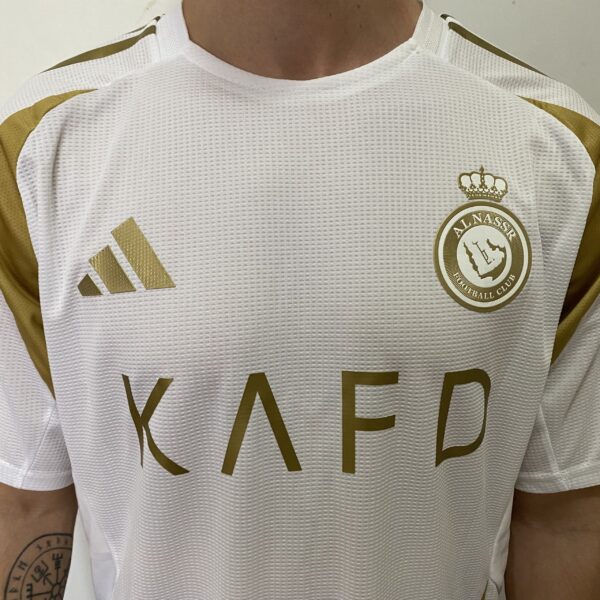 Camisa Al Nassr Third Versão Jogador Cristiano Ronaldo 7 CR7 Branca 24/2025 Adidas - Imagem 2