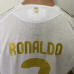 Camisa Al Nassr Third Versão Jogador Cristiano Ronaldo 7 CR7 Branca 24/2025 Adidas - Imagem 7