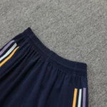 Kit Regata e Calção Real Madrid Versão Torcedor 24/2025 Azul Adidas - Imagem 7