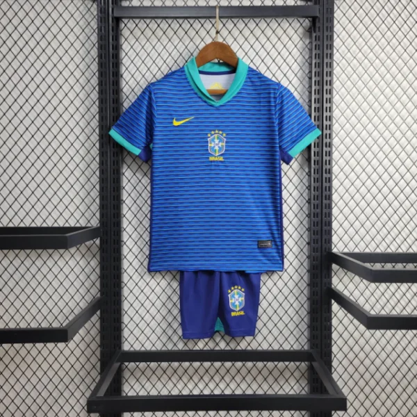 isfosfis Kit Conjunto Infantil Crianças Camisa e Calção Seleção Brasil Away Infantil 24/2025 Nike - Imagem 1