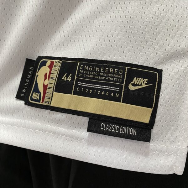 Camiseta Regata Basquete NBA Swingman Memphis Grizzlies Jaren Jackson Jr. 13 Classic Edition Branca 2024/25 Nike - Imagem 12