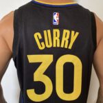 Camiseta Regata NBA Swingman Golden State Warriors Curry 30 Statement Edition 2025 Preta Jordan - Imagem 13