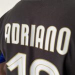 Camisa Retrô Inter de Milão Home 2008/2009 - Adriano 10 - Nike - Imagem 16