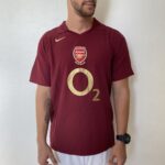 Camisa Rêtro Arsenal Home 2005/2006 - Thierry Henry 14 -  Total 90 - Nike - Vinho - Imagem 2