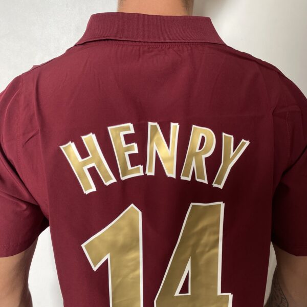 2025-04-03 16.18.00 Camisa Rêtro Arsenal Home 2005/2006 - Thierry Henry 14 -  Total 90 - Nike - Vinho - Imagem 15