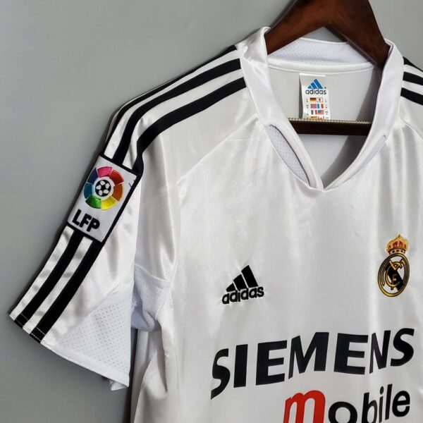 hktmrknhjhjbajebf Camisa Retrô Real Madrid Home 2004/2005 Adidas Branca - Imagem 3