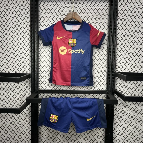 iojaiodioa Kit Conjunto Infantil Crianças Camisa e Calção Barcelona Home Infantil 24/2025 Nike - Imagem 1