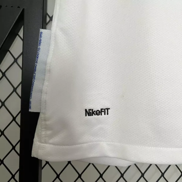 k nvwekjfjkwnjk vkw Camisa Retrô Inter de Milão Away Versão Torcedor 09/2010 Nike - Imagem 7