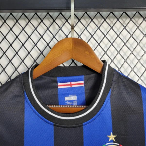 nafn fiineioni Camisa Retrô Inter de Milão Home Versão Torcedor 09/2010 Nike - Imagem 4