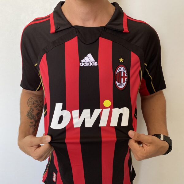 2024-12-23 10.41.03 Camisa Retrô Milan Home 2006/2007 Adidas - Kaká 22 - Imagem 8