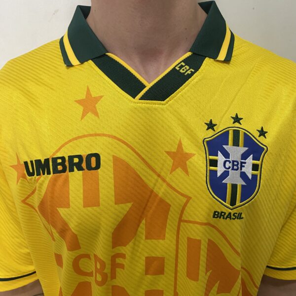 IMG_5936 Camisa Retrô Clássica Seleção Brasileira Brasil – Versão Torcedor Umbro – Amarela – 1994 - Romário 11 - Imagem 20