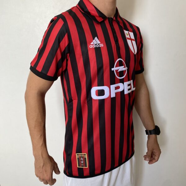 2025-01-15 10.44.31 Camisa Retrô Milan Home 1999/2000 Adidas - Imagem 12