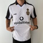 Camisa Retrô Manchester United Away - Dupla-Face - Frente Verso - 2001/2002 - Beckham 7 - Umbro Branco - Imagem 8