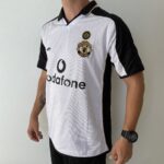 Camisa Retrô Manchester United Away - Dupla-Face - Frente Verso - 2001/2002 - Beckham 7 - Umbro Branco - Imagem 9