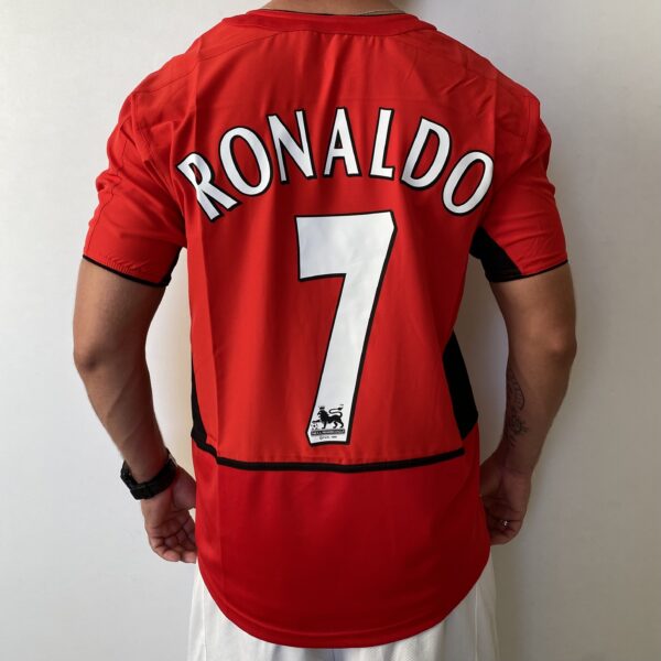 2025-02-18 17.16.52 Camisa Retrô Manchester United Home 2002/2004 Nike Total 90 - Imagem 12