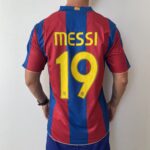 Camisa Retrô Barcelona 2007/2008 - Lionel Messi 19 - Nike  - Azul Grená - Imagem 12