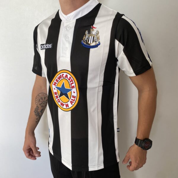 Camisa Retrô Newcastle United Home 2025 Comemorativa 1995/1997 Adidas - Imagem 13