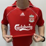 Camisa Retrô Liverpool Home Gerrard 8 - 2006/2007 Adidas Vermelha - Imagem 7