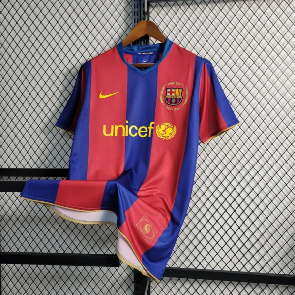 NFWNFW Camisa Retrô Barcelona 2007/2008 - Lionel Messi 19 - Nike  - Azul Grená - Imagem 19