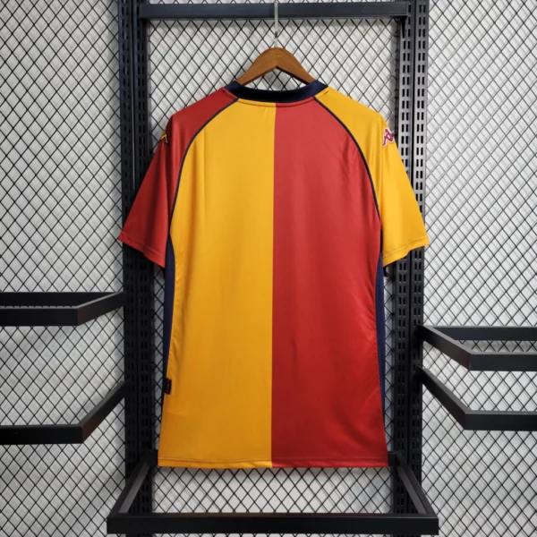 c66143201-612e567974cb89c82616817548481762-1024-1024 Camisa Retrô Roma Home 2001/2002 Kappa - Imagem 6