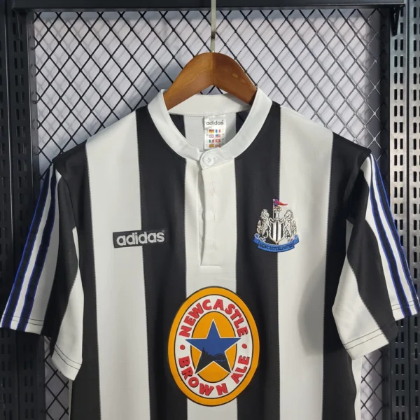 Camisa Retrô Newcastle United Home 2025 Comemorativa 1995/1997 Adidas - Imagem 21