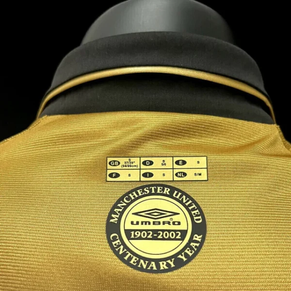 udgf ubusudmofus Camisa Retrô Manchester United Away - Dupla-Face - Frente Verso - 2001/2002 - Beckham 7 - Umbro Dourada - Imagem 23