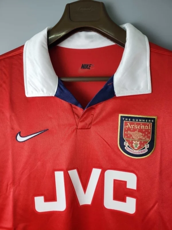 16003656909071-2111b46af20f772f1e16003695948355-640-0 Camisa Retrô Arsenal Home Manga Longa 1998/1999 Nike Vermelha - Imagem 2