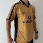 Camisa Retrô Manchester United Away - Dupla-Face - Frente Verso - 2001/2002 - Beckham 7 - Umbro Dourada - Imagem 10