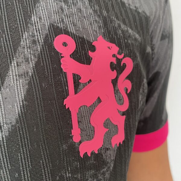 Camisa Chelsea Third Versão Jogador 24/2025 Preta Nike - Imagem 4
