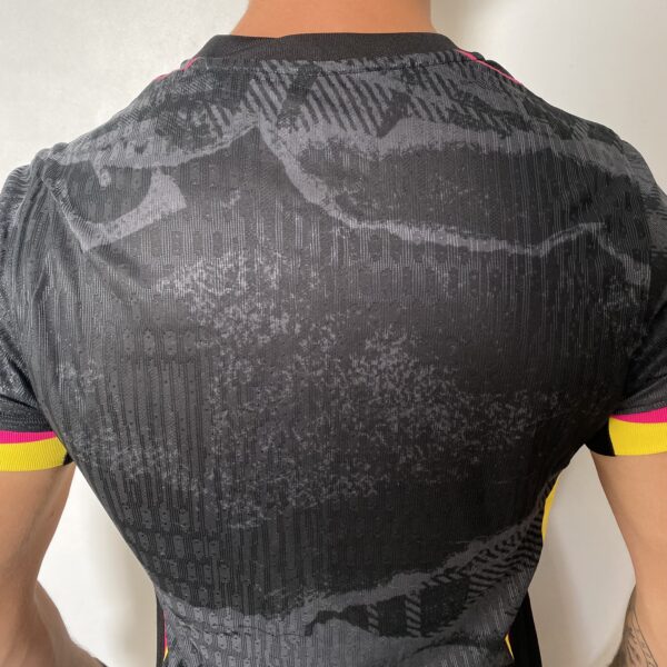 Camisa Chelsea Third Versão Jogador 24/2025 Preta Nike - Imagem 14