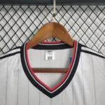 Camisa Retrô Manchester United Away - 1982/1984 Adidas Final FA CUP Branca - Imagem 3