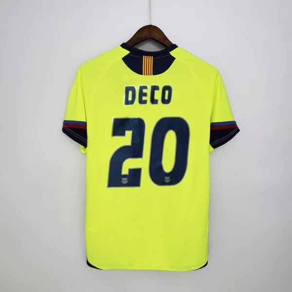 ejkwnfjnwkfekllkeflçe Camisa Retrô Barcelona Away 2005/2006 Nike Total 90 - Imagem 10
